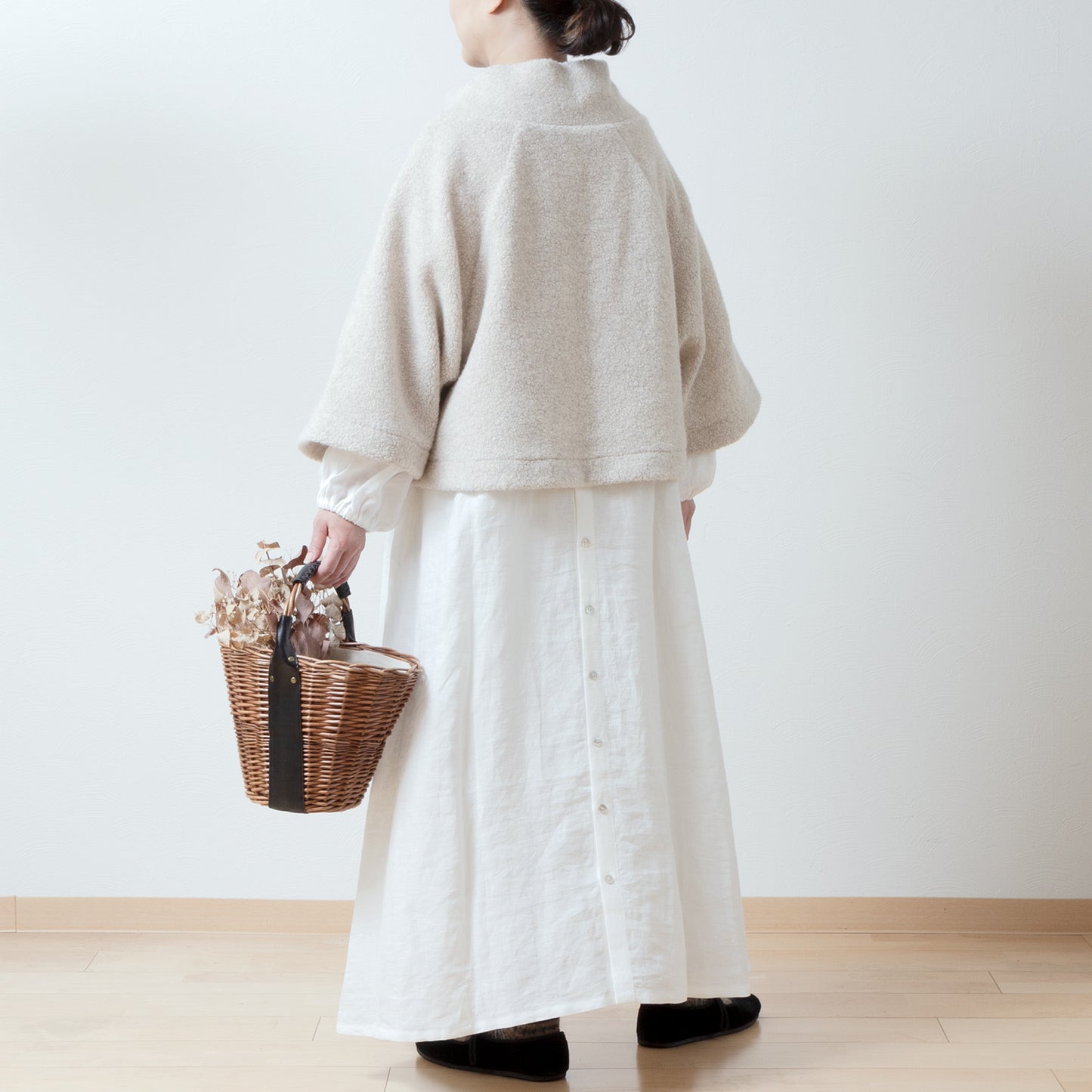 High-quality wool boa A-line raglan pullover/light beige