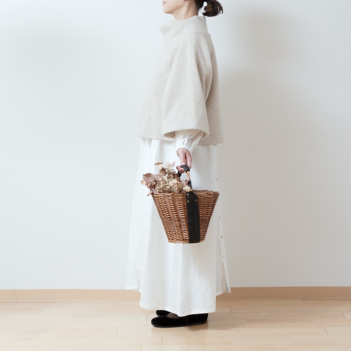 High-quality wool boa A-line raglan pullover/light beige