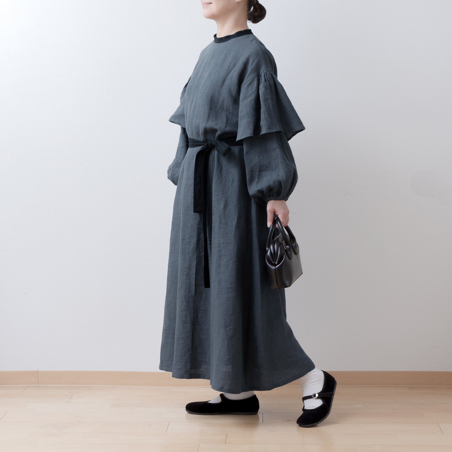 Flared half sleeve A-line linen dress/gray