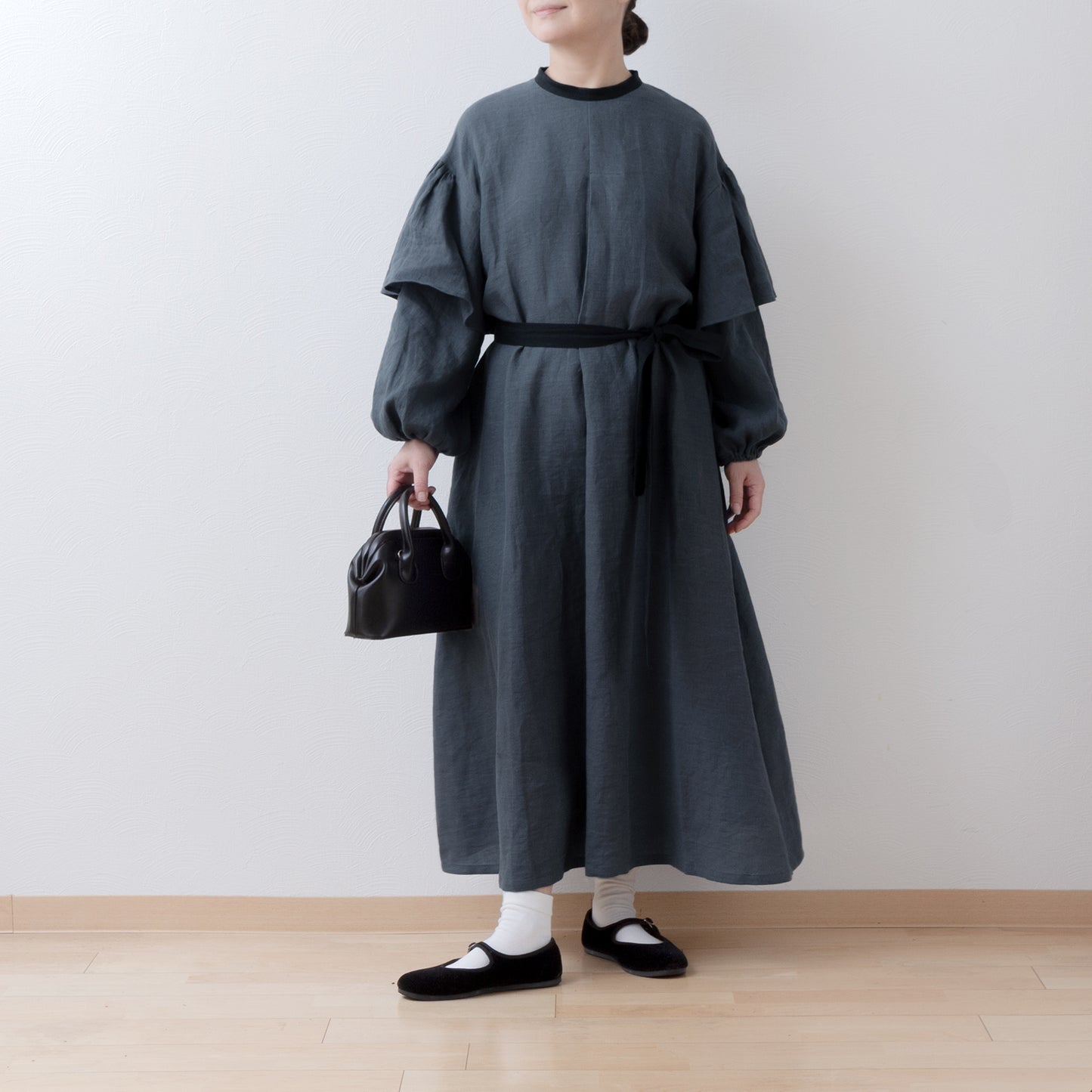 Flared half sleeve A-line linen dress/gray