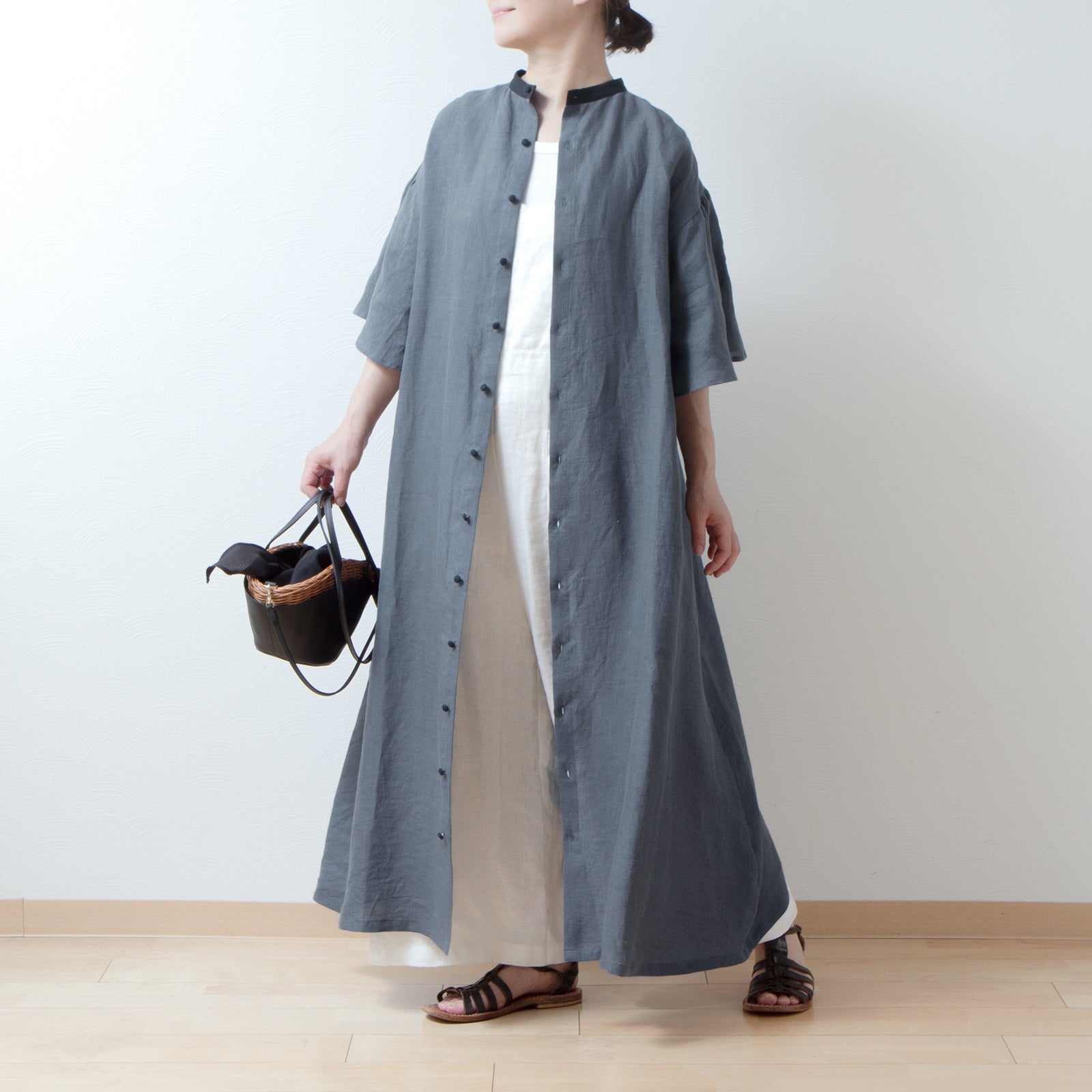 Flared half sleeve A-line linen dress/gray liplne Flared half sleeve A-line linen dress/gray liplne