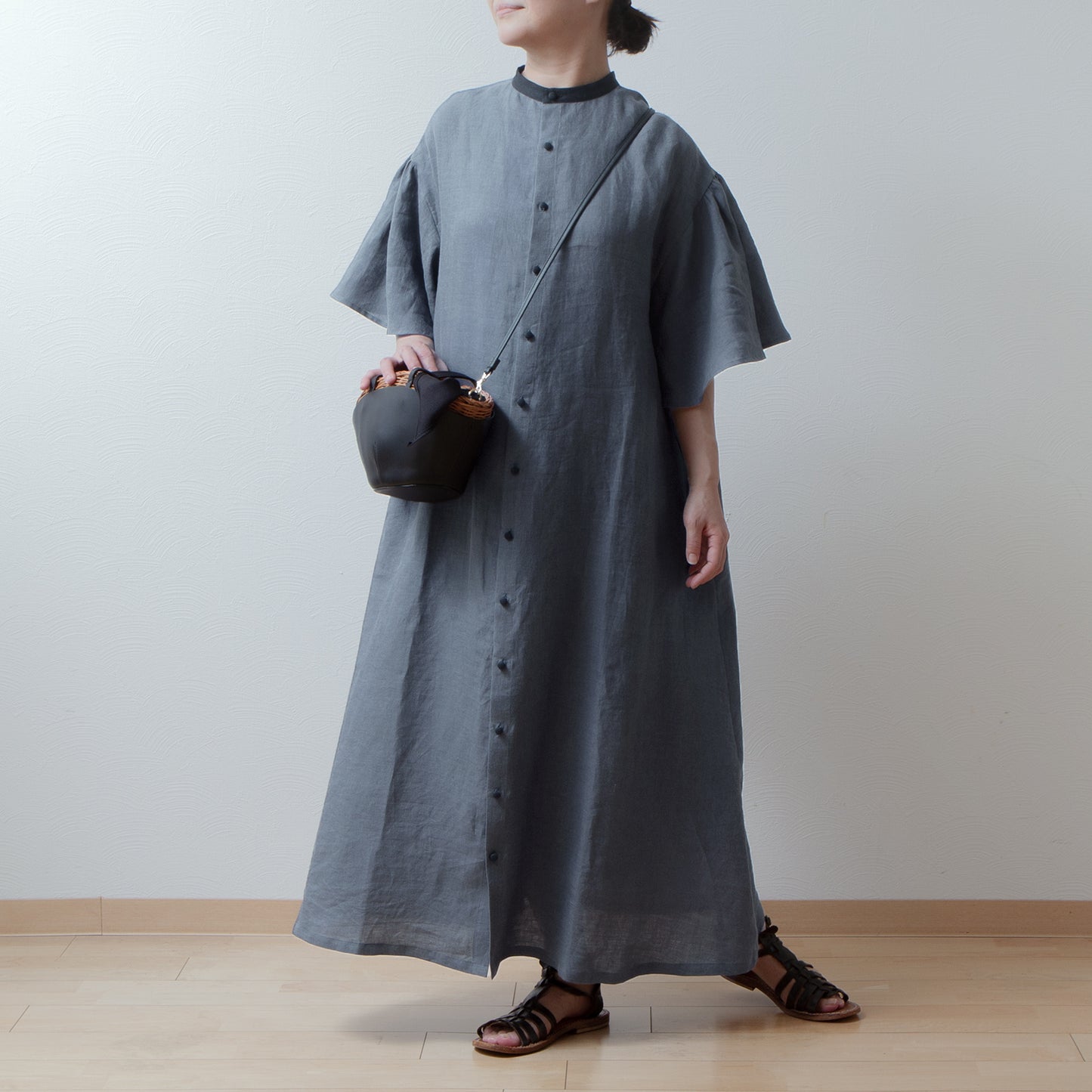 Flared half sleeve A-line linen dress/gray