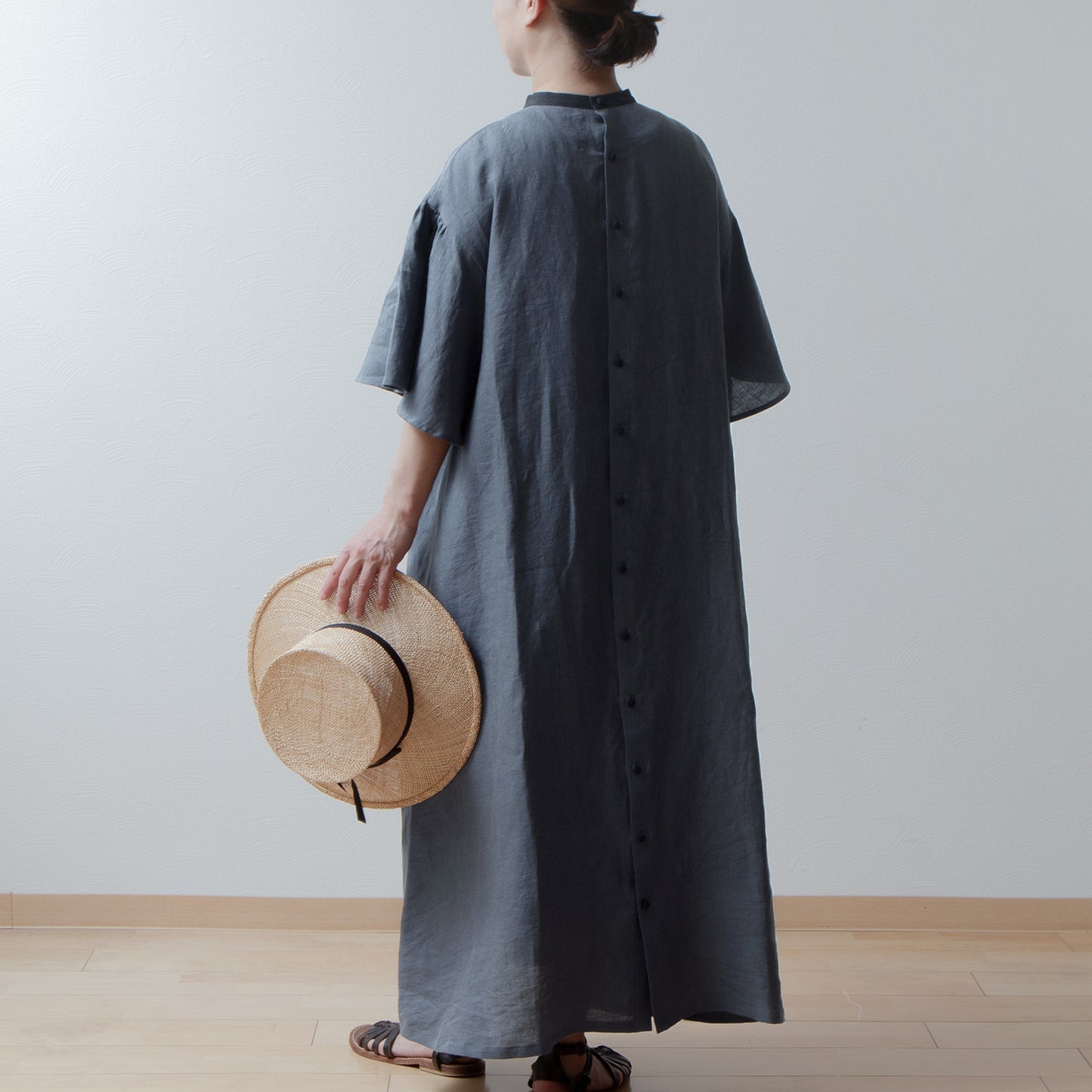 Flared half sleeve A-line linen dress/gray