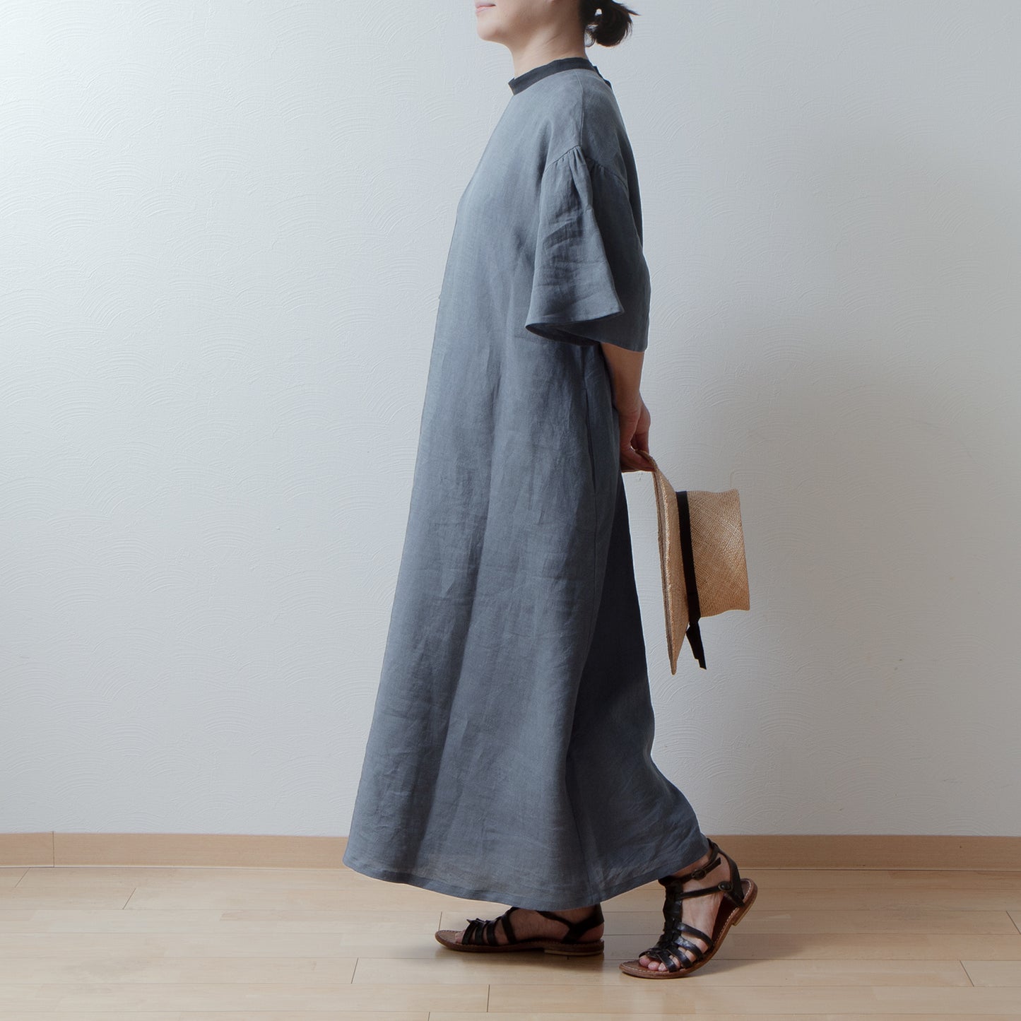 Flared half sleeve A-line linen dress/gray