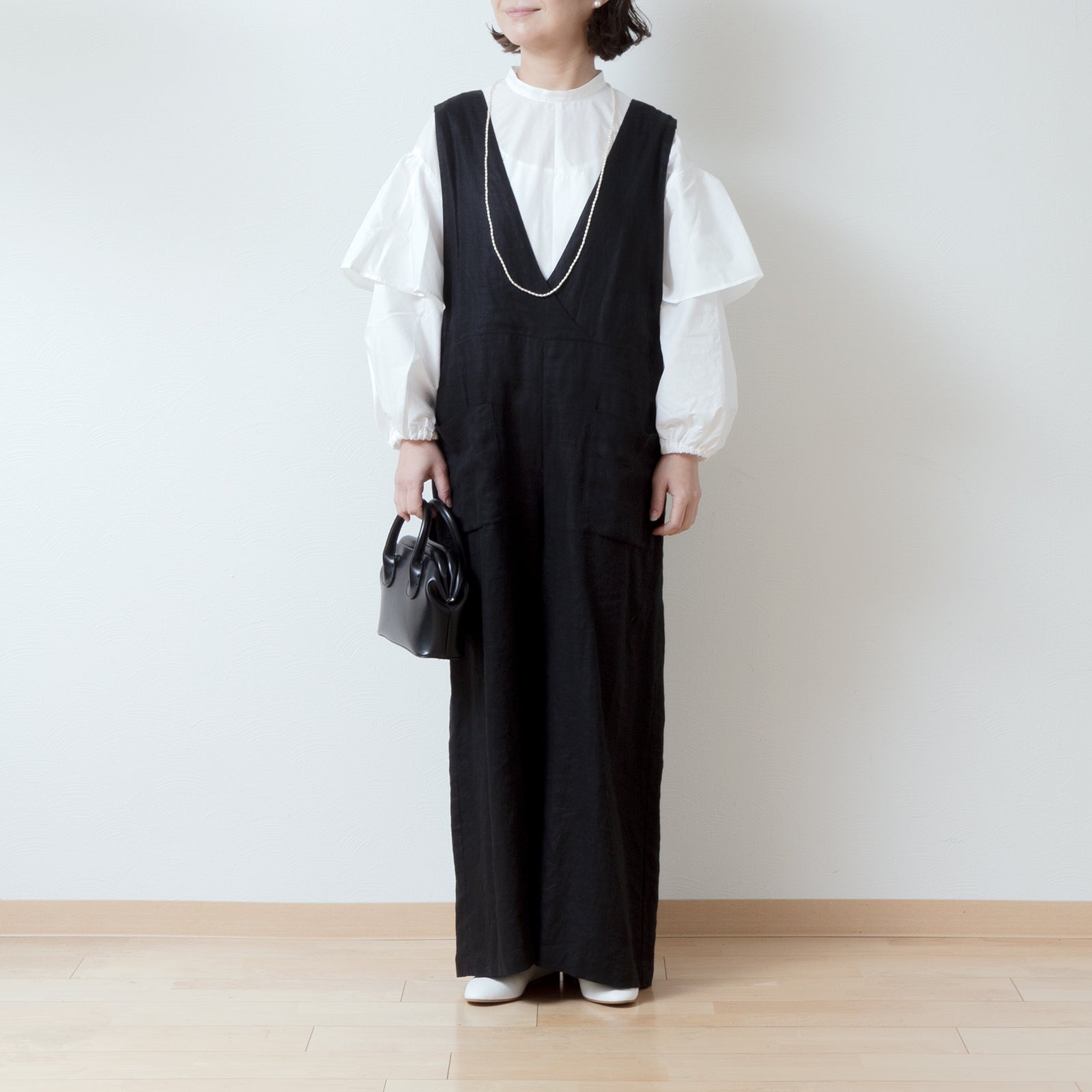 大人のカシュクールサロペットワイドパンツ-リネン/ブラック – liplne