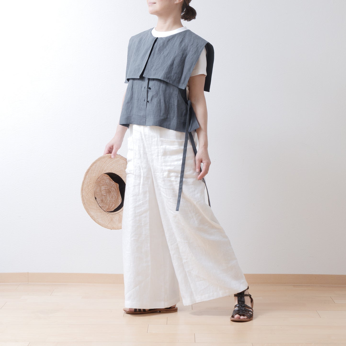 Square collar linen vest/gray