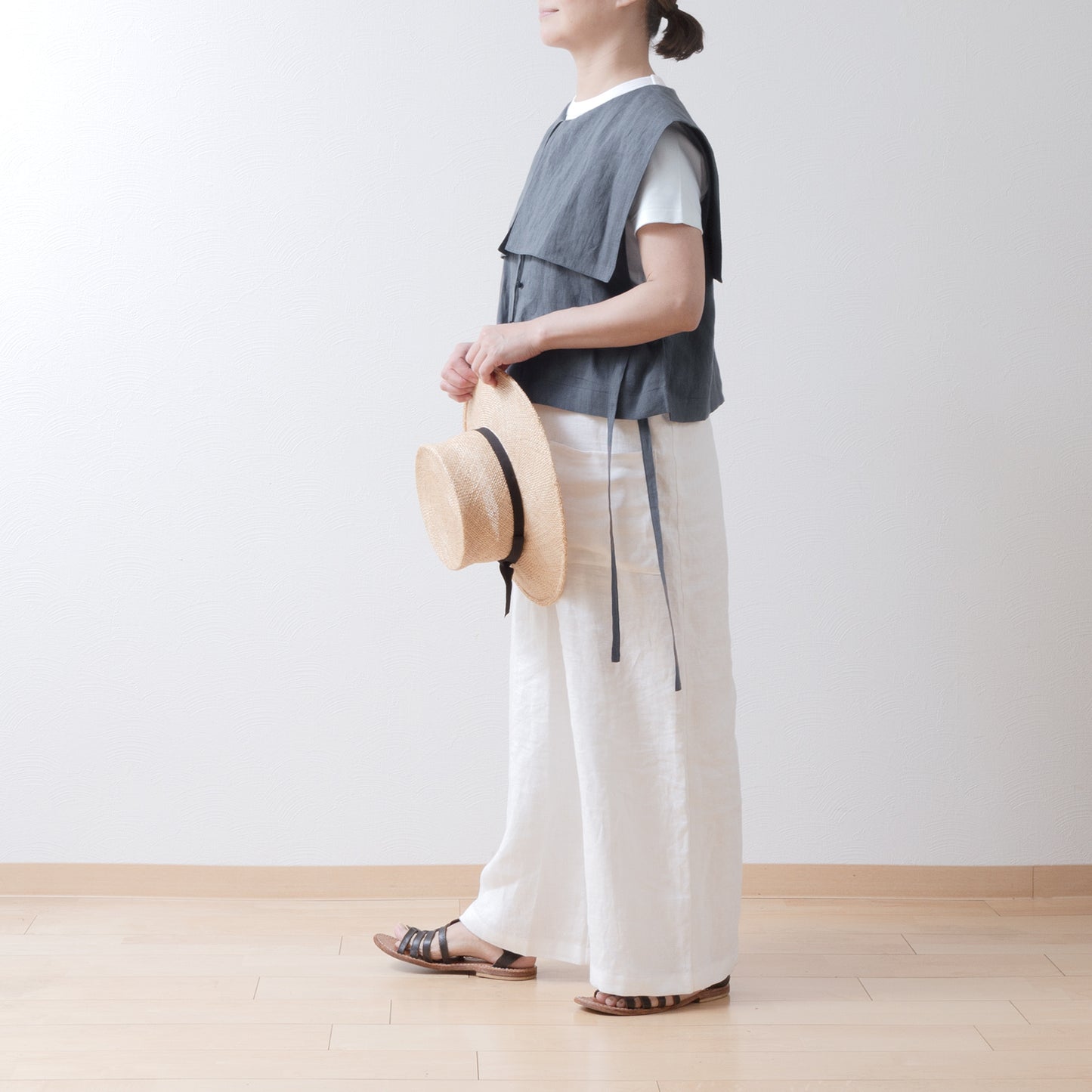 Square collar linen vest/gray
