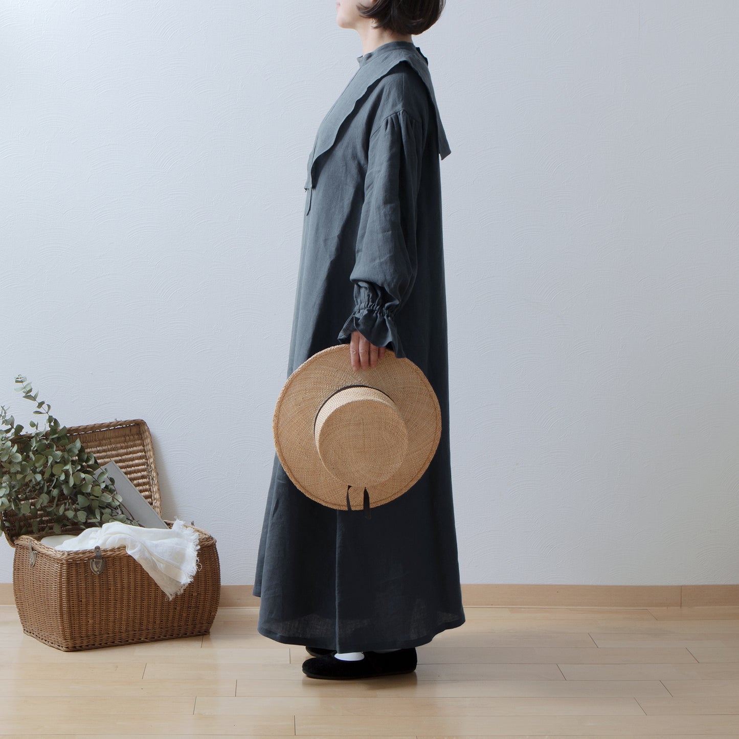 軛層褶袖亞麻洋裝/灰色