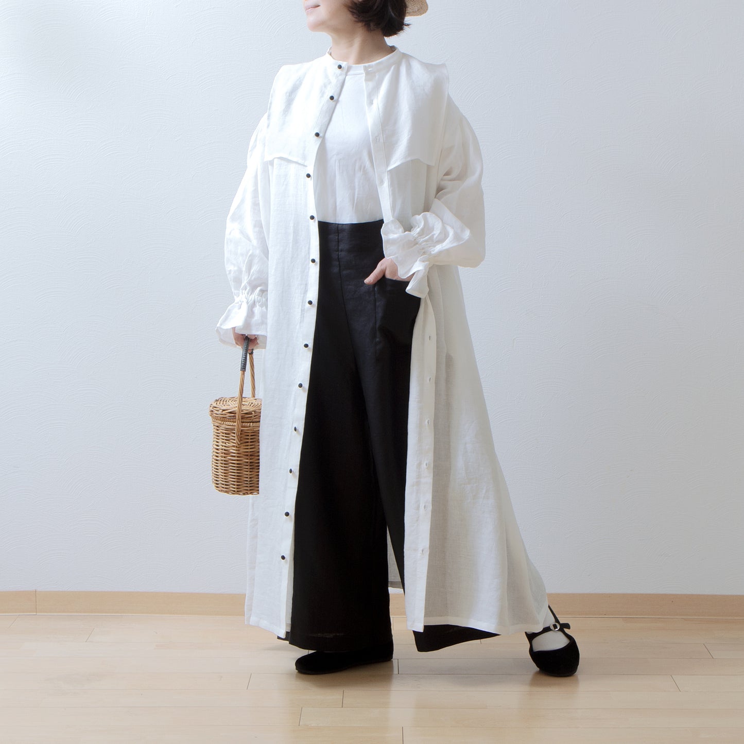 Yoke layer gathered sleeve linen dress/off white
