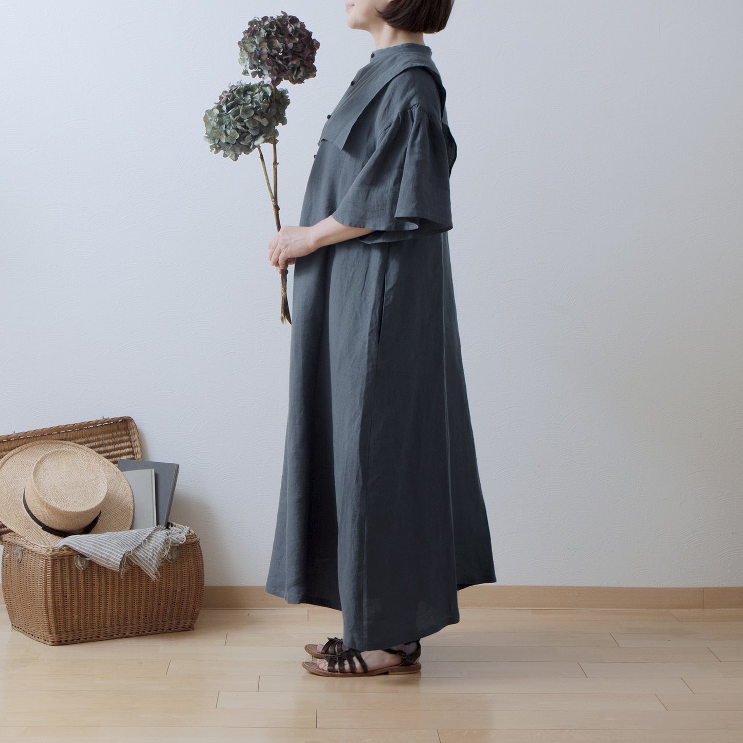 Yoke Layer Flare Half Sleeve Linen Dress/Gray