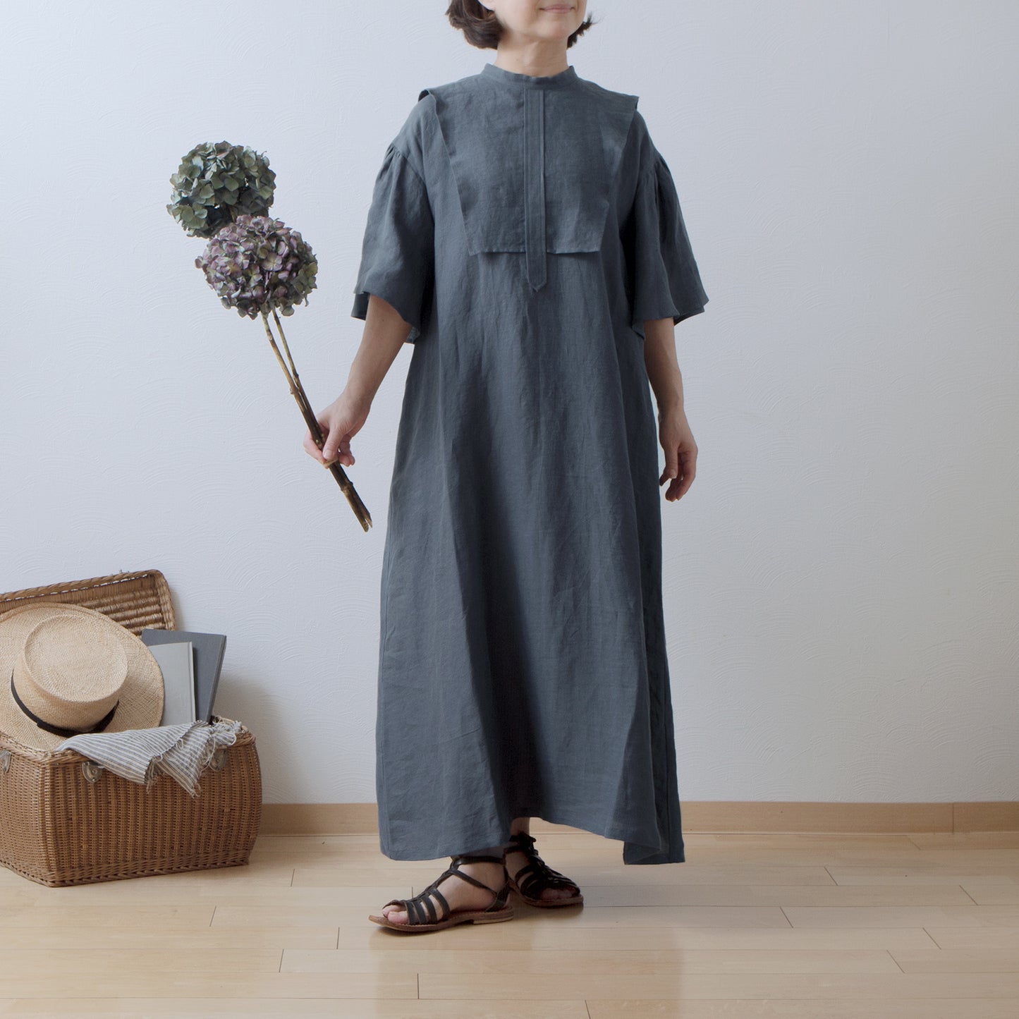 Yoke Layer Flare Half Sleeve Linen Dress/Gray