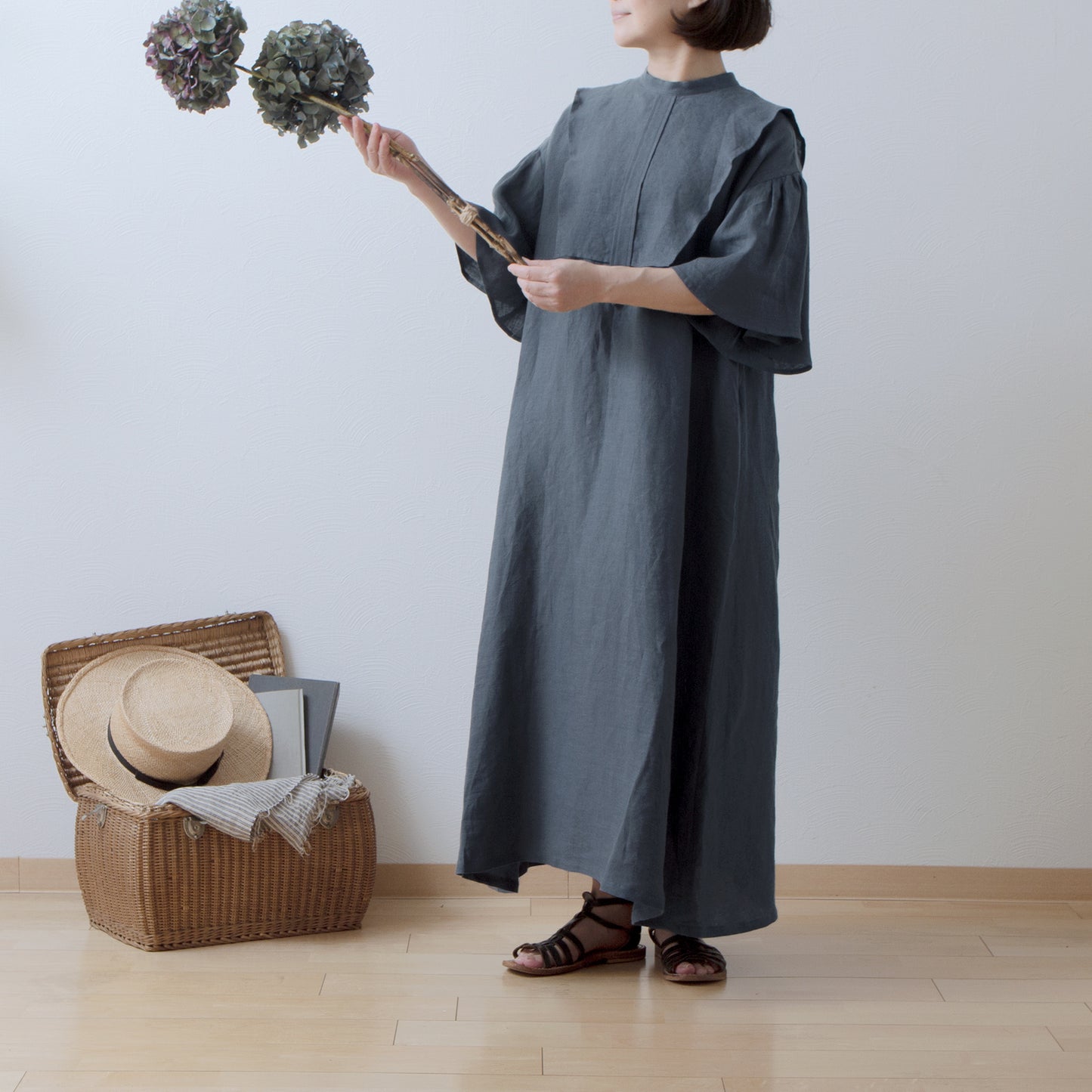 Yoke Layer Flare Half Sleeve Linen Dress/Gray