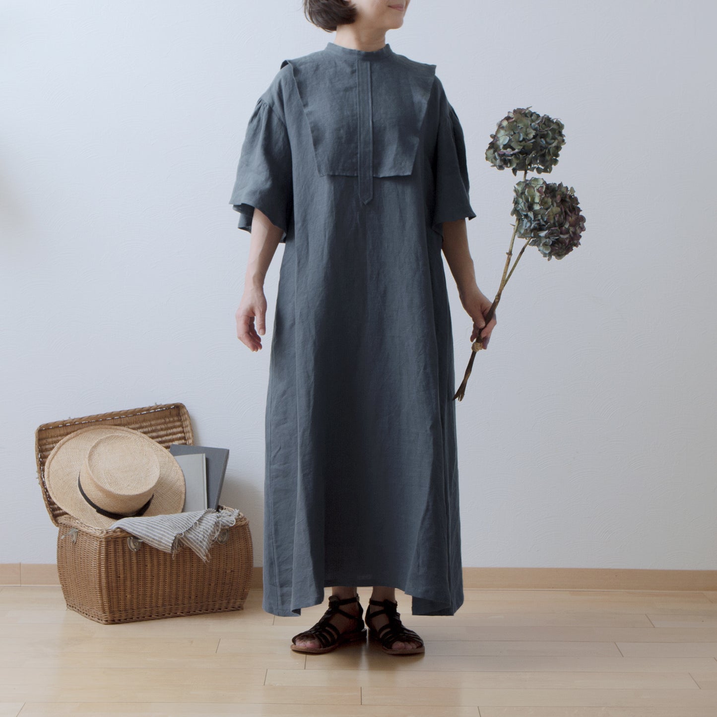 Yoke Layer Flare Half Sleeve Linen Dress/Gray