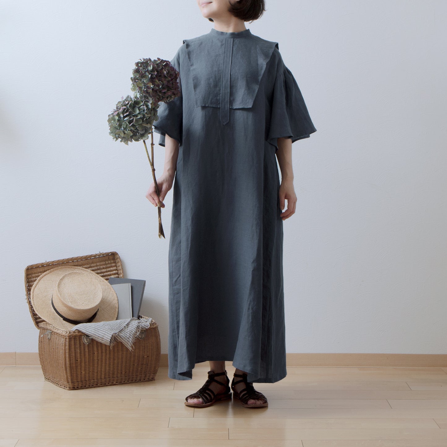 Yoke Layer Flare Half Sleeve Linen Dress/Gray