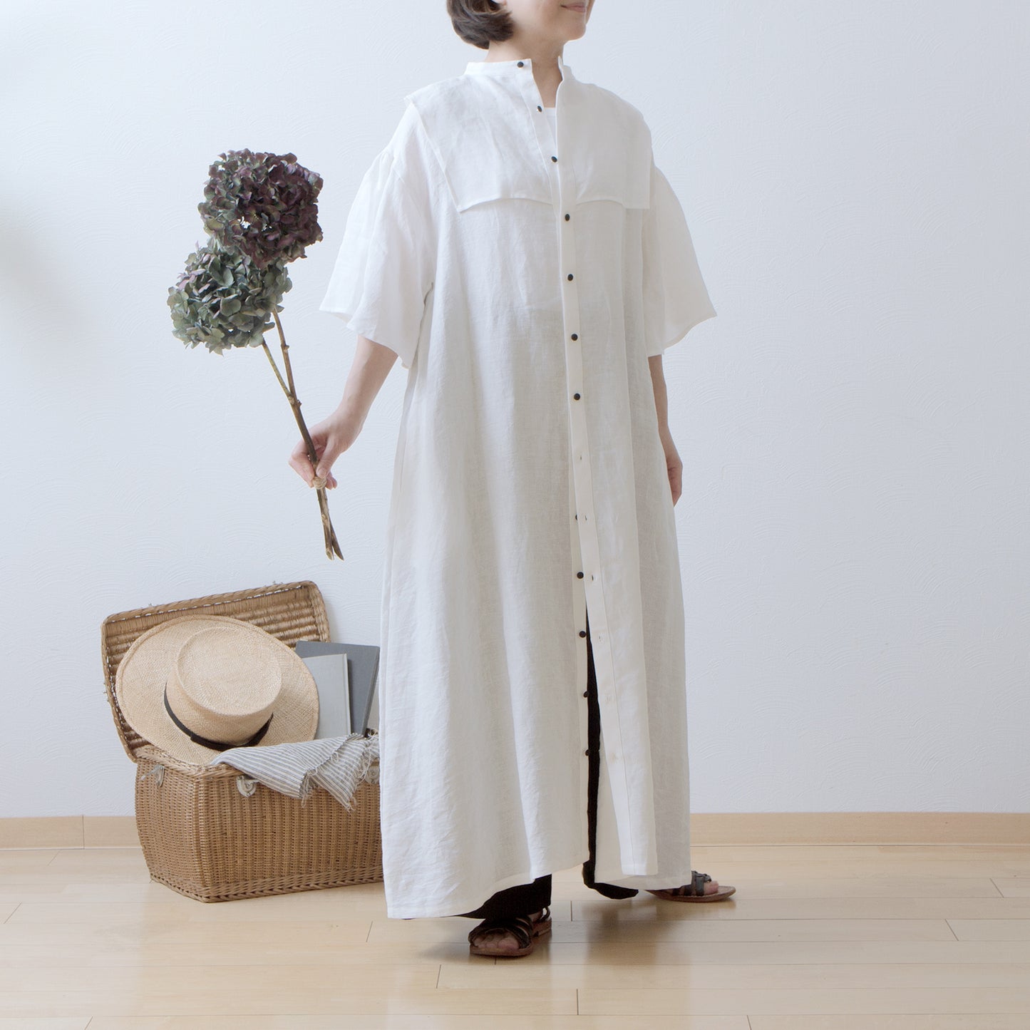 Yoke Layer Flare Half Sleeve Linen Dress/Off White