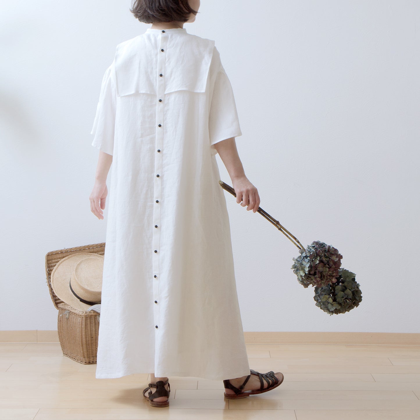 Yoke Layer Flare Half Sleeve Linen Dress/Off White