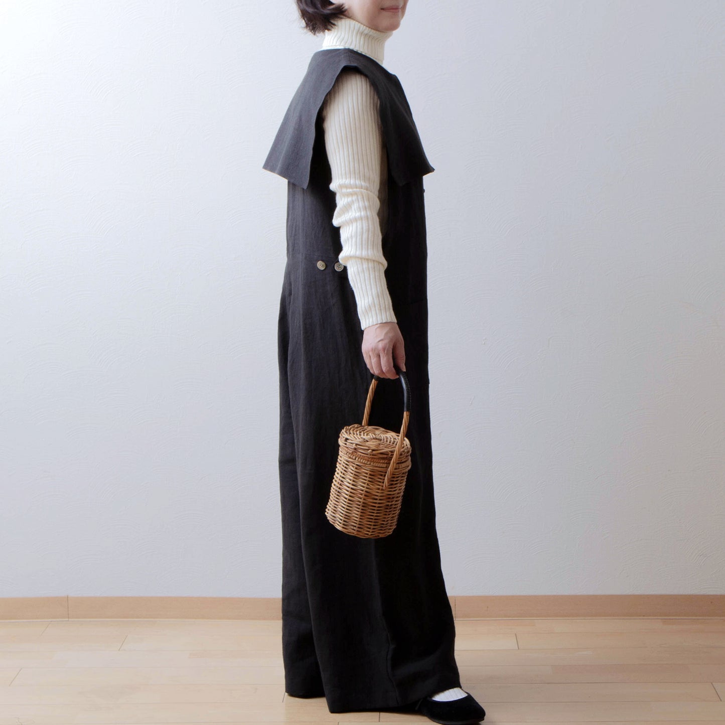 方領亞麻連身褲/黑色