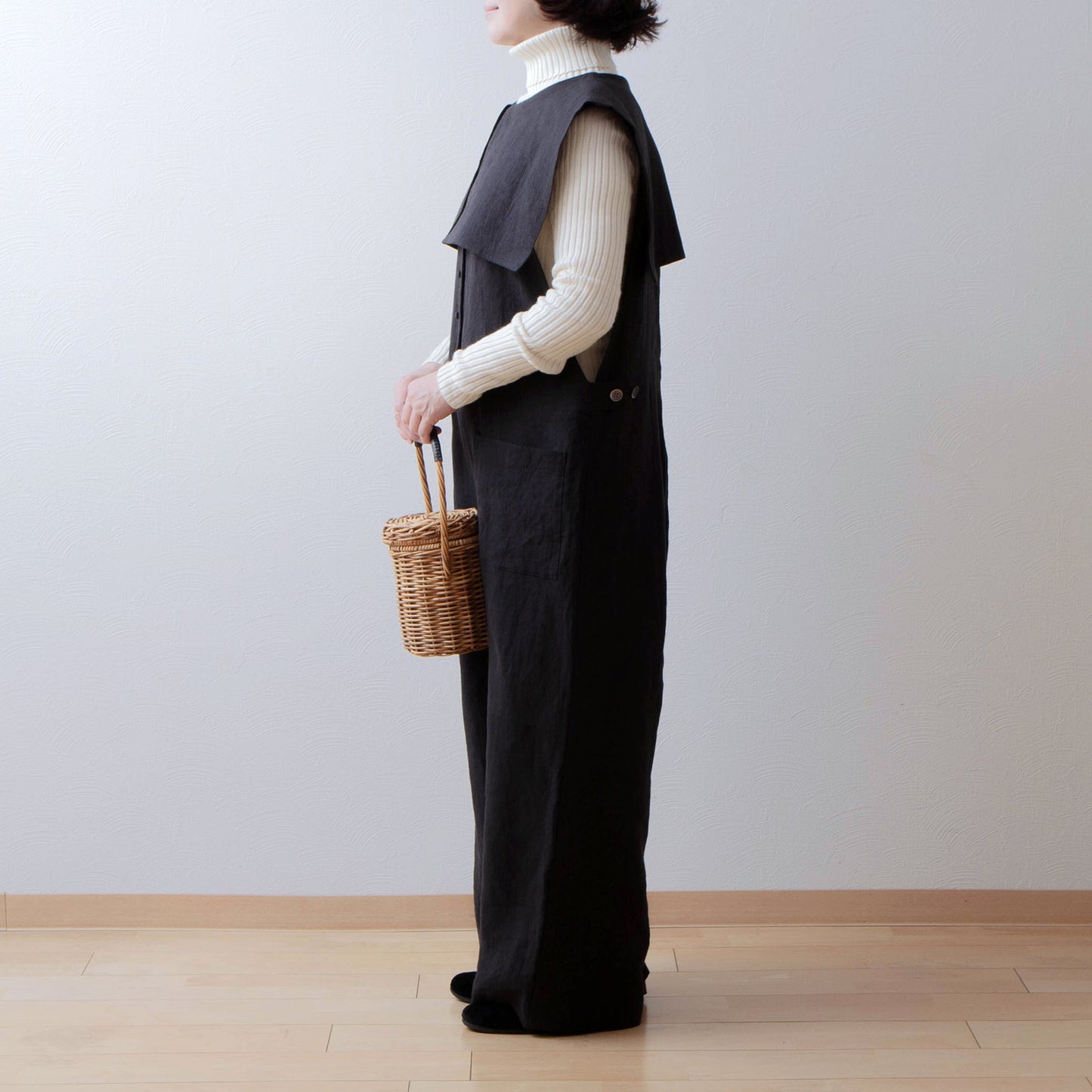 方領亞麻連身褲/黑色