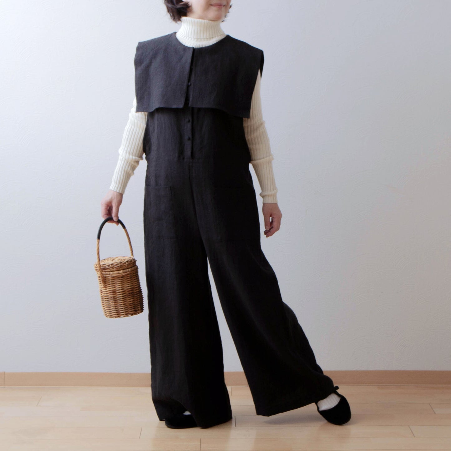 方領亞麻連身褲/黑色