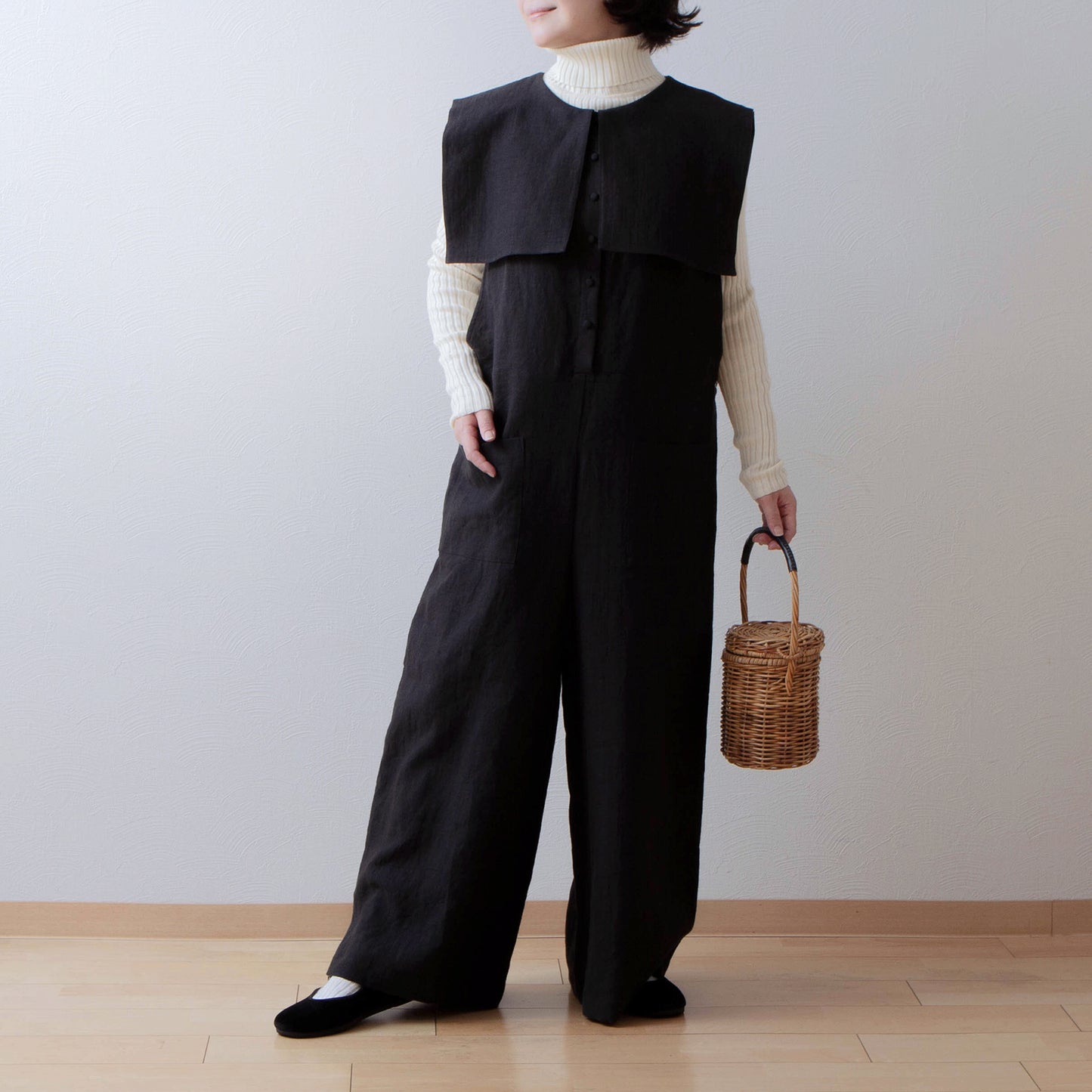 方領亞麻連身褲/黑色
