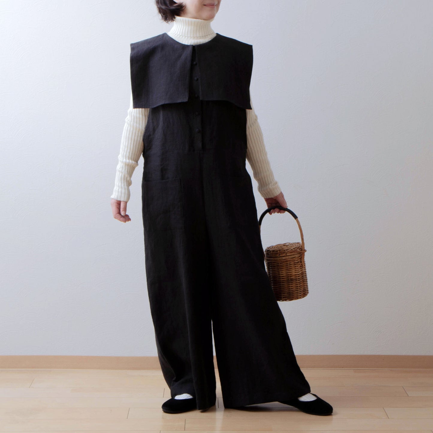 方領亞麻連身褲/黑色