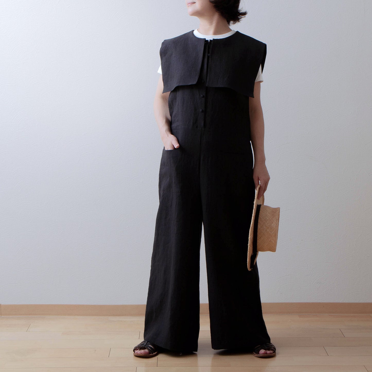 方領亞麻連身褲/黑色