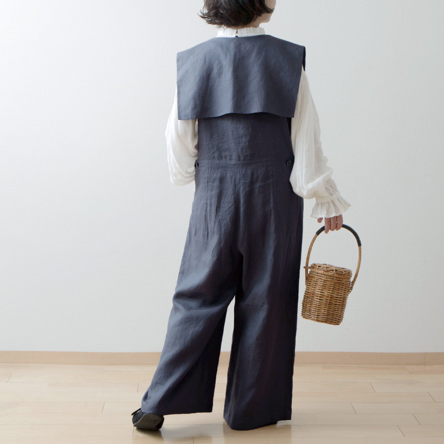 方領亞麻連身褲/黑色