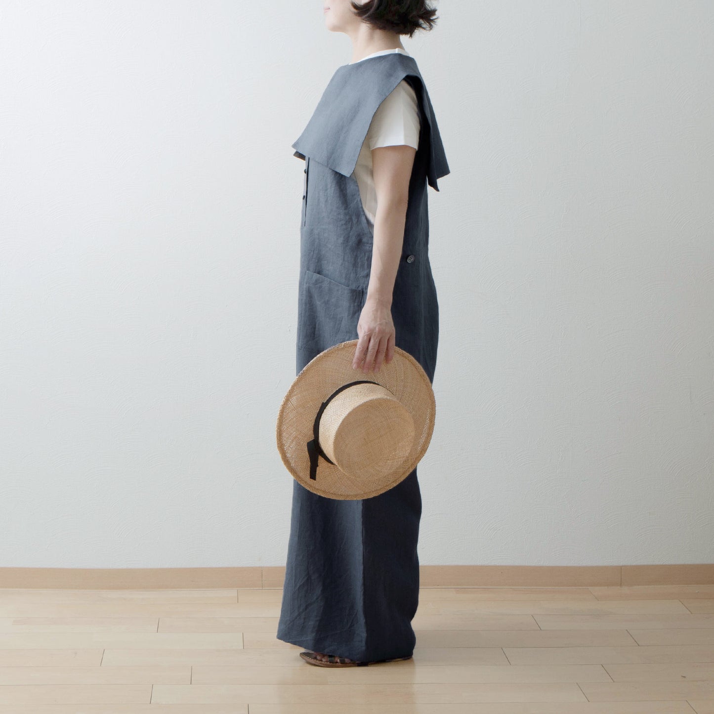 方領亞麻連身褲/黑色