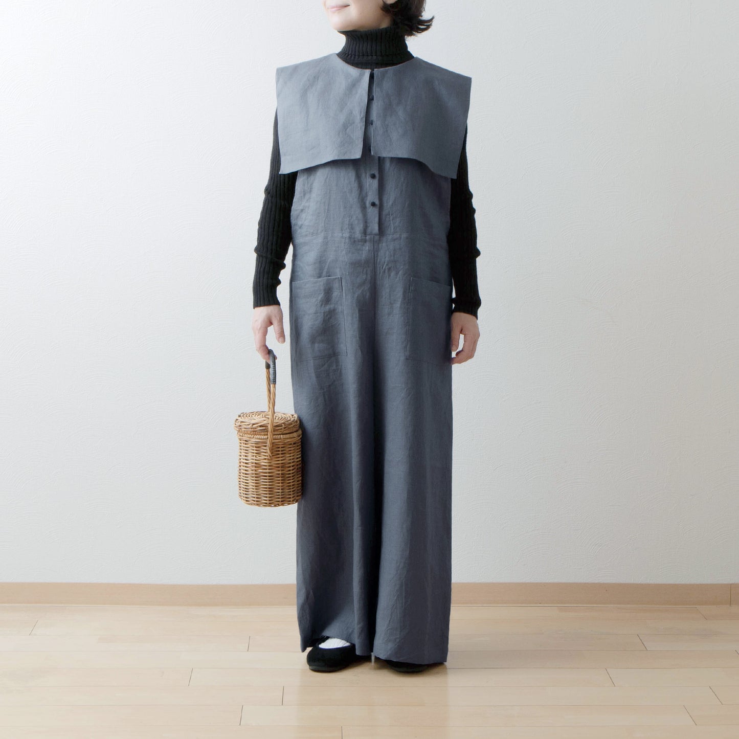 方領亞麻連身褲/黑色