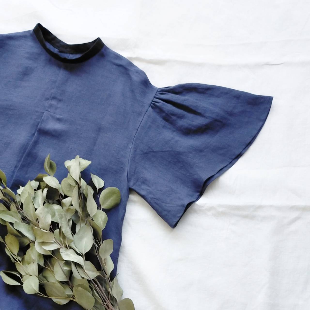 Flared half sleeve A-line linen dress/purple navy