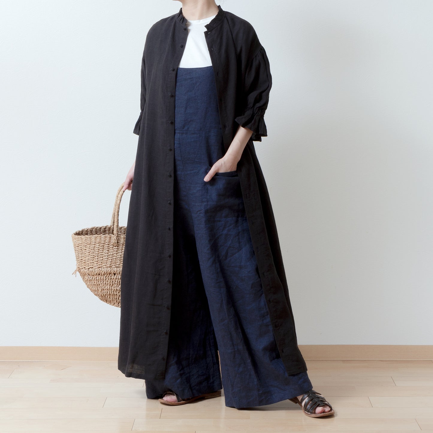 Elegant tuck frill collar *Perfect for ceremonies* Back covered button gathered sleeve A-line linen dress 5/8 sleeve/black