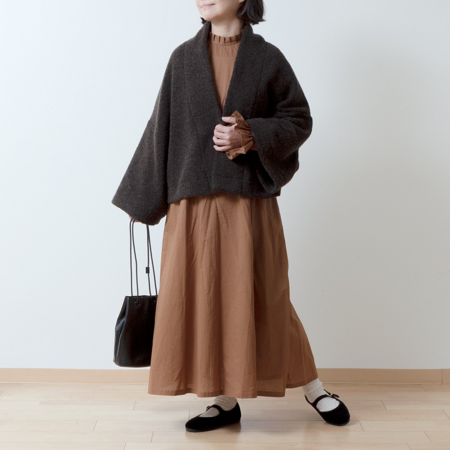 優質羊毛圍巾披肩開襟衫/深棕色