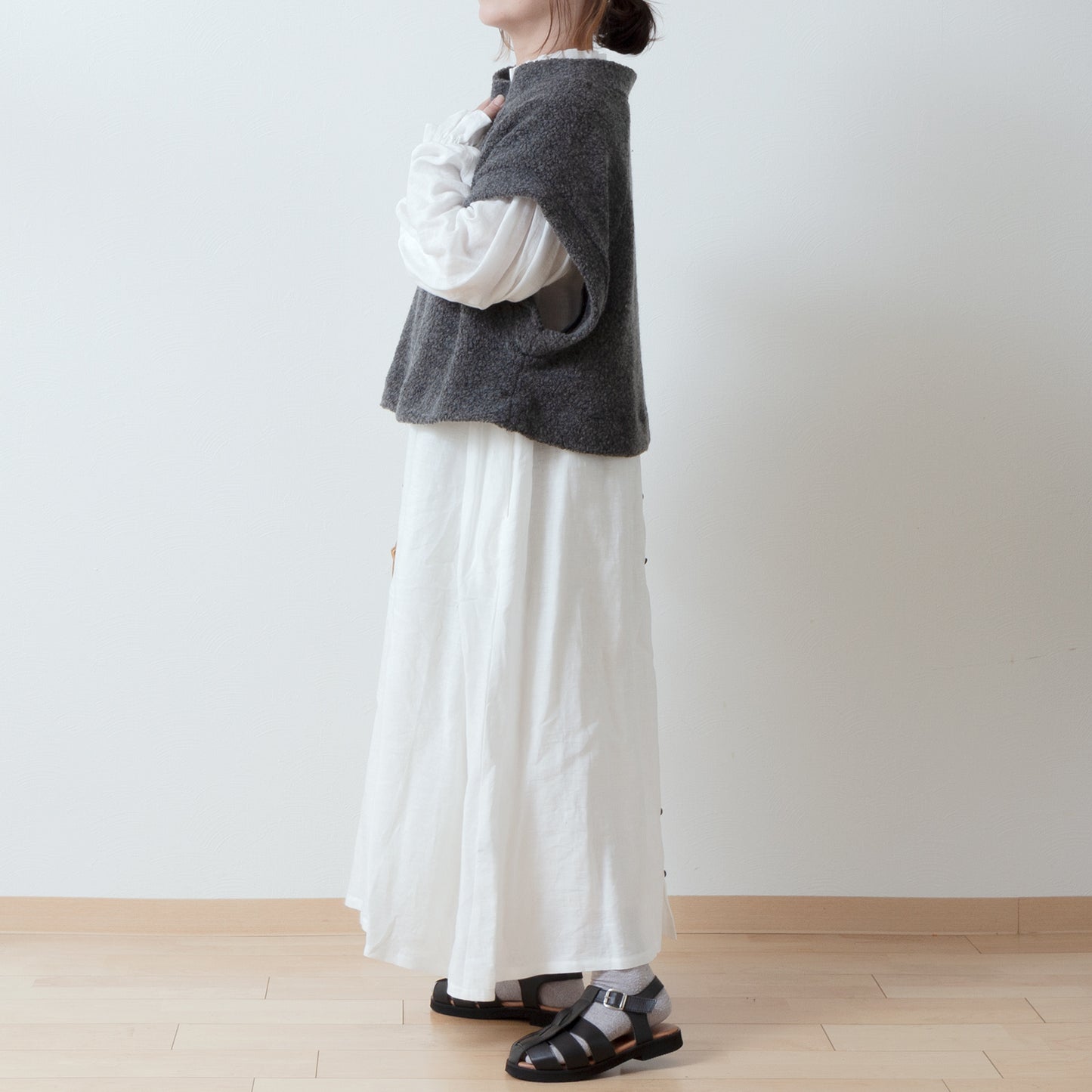High-quality wool boa French sleeve A-line vest/Top gray