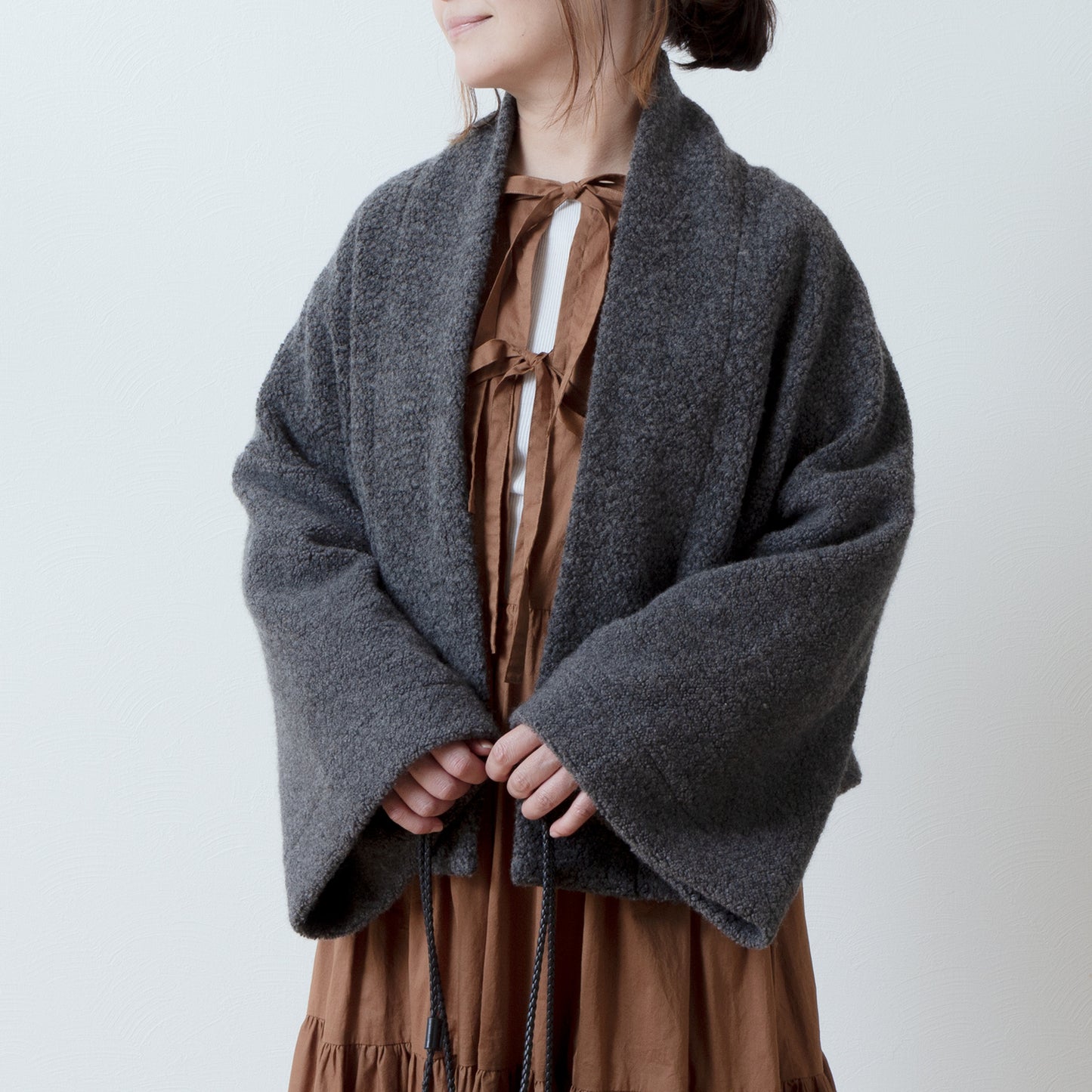 優質羊毛圍巾披肩開襟衫/上衣灰色