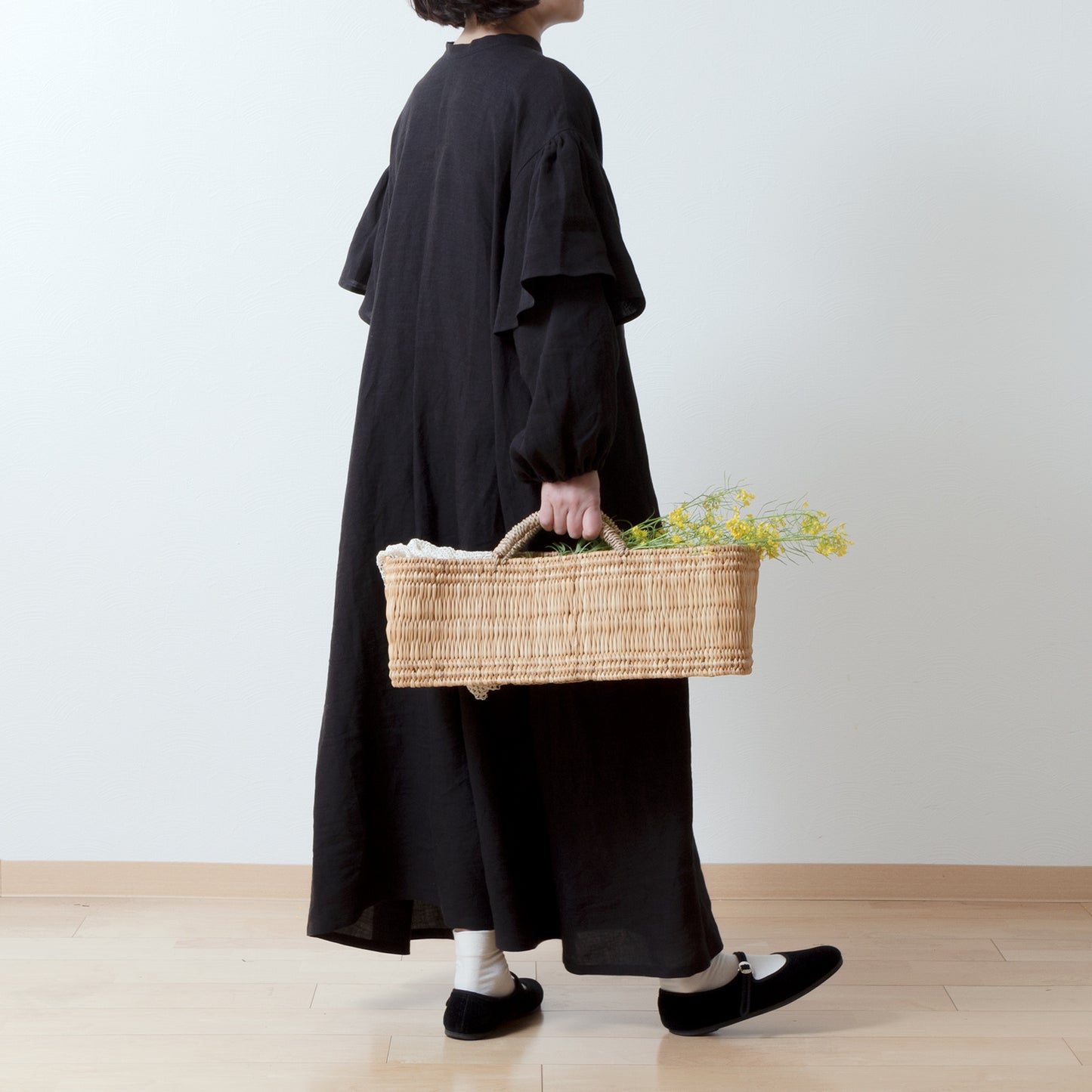 雙袖A字亞麻連身裙/黑色