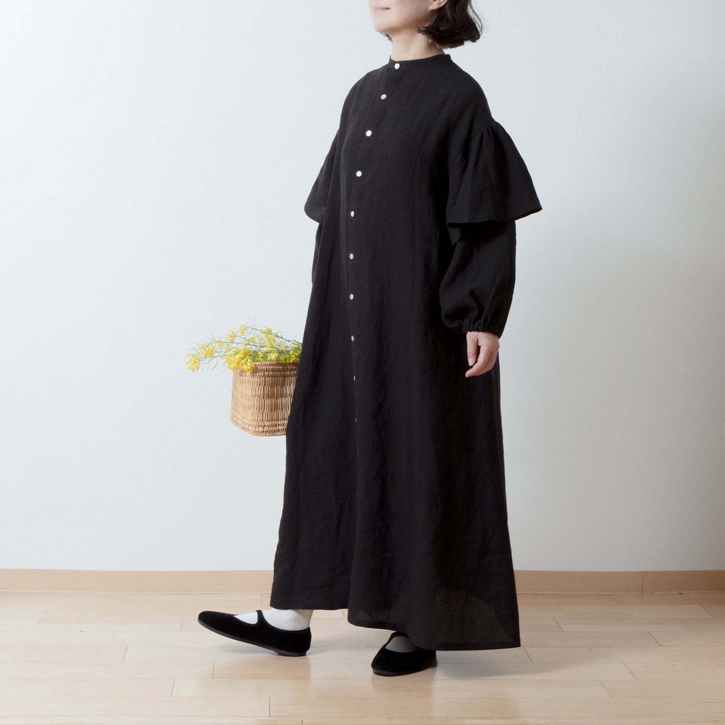 雙袖A字亞麻連身裙/黑色