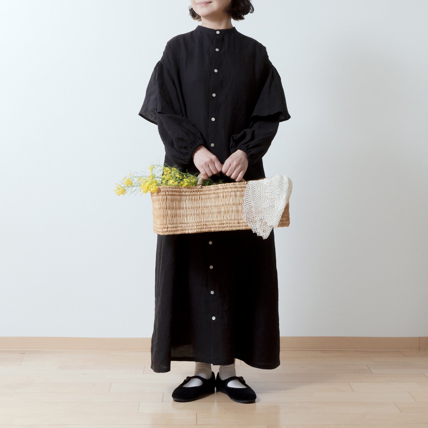 雙袖A字亞麻連身裙/黑色