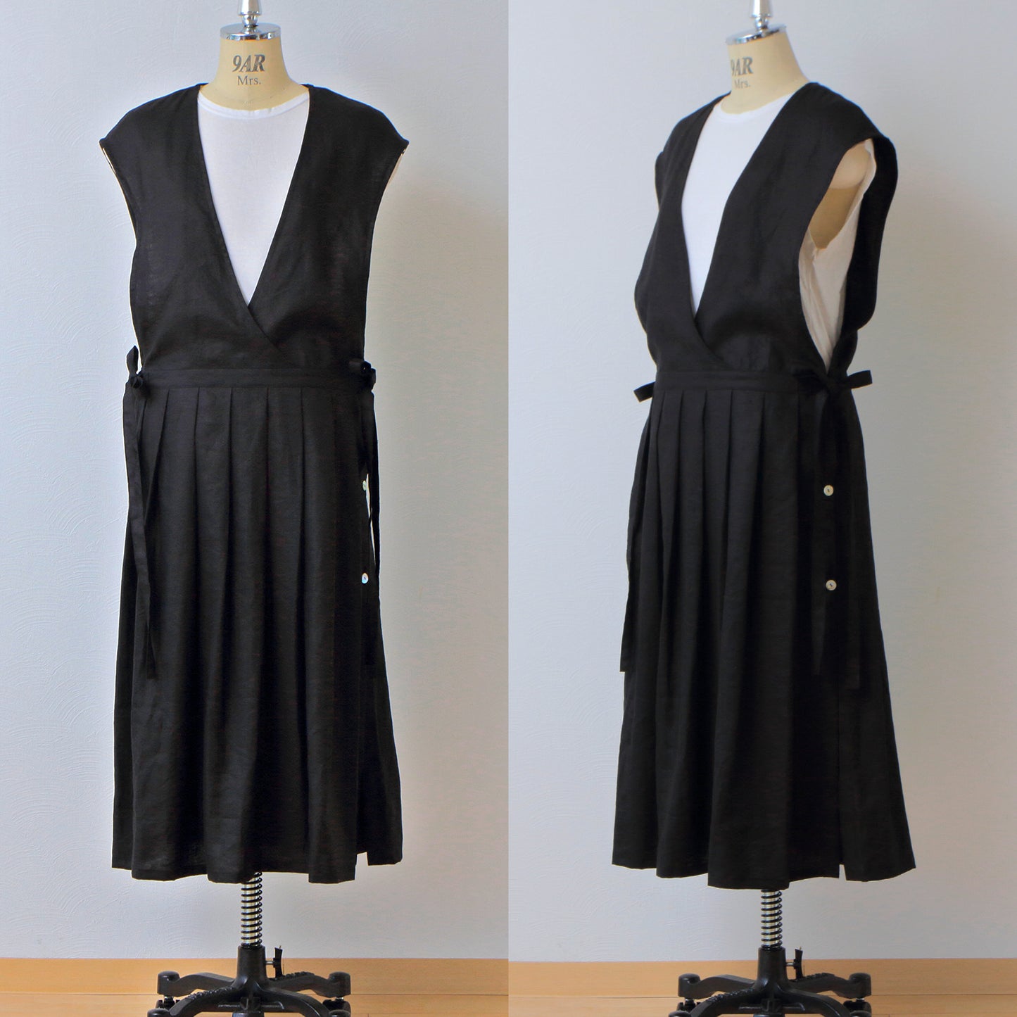 *Featured in the magazine NatuRila*Adult girly apron cache-coeur dress - French linen/black