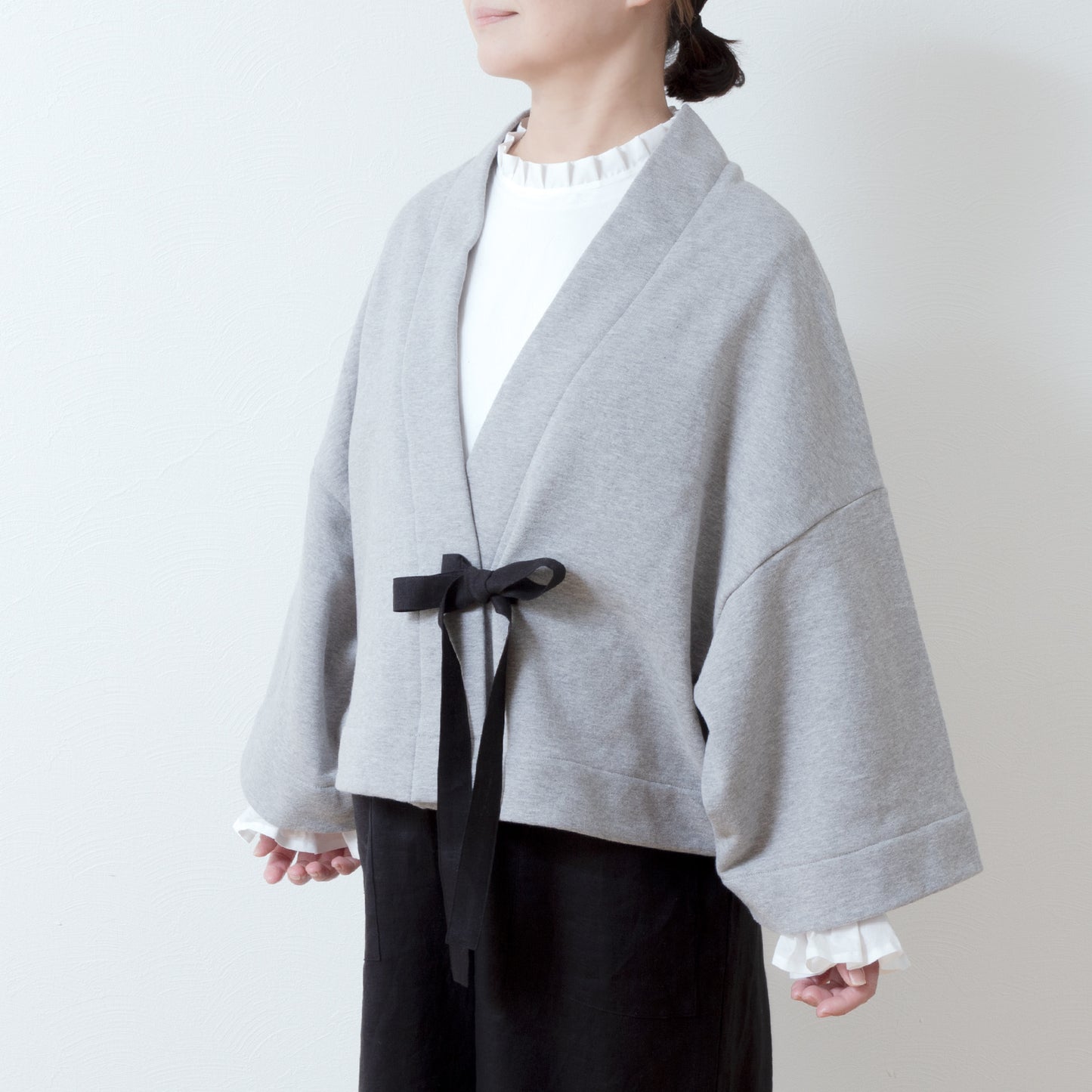 Cotton fleece half shawl cardigan with ribbon tape/Top gray