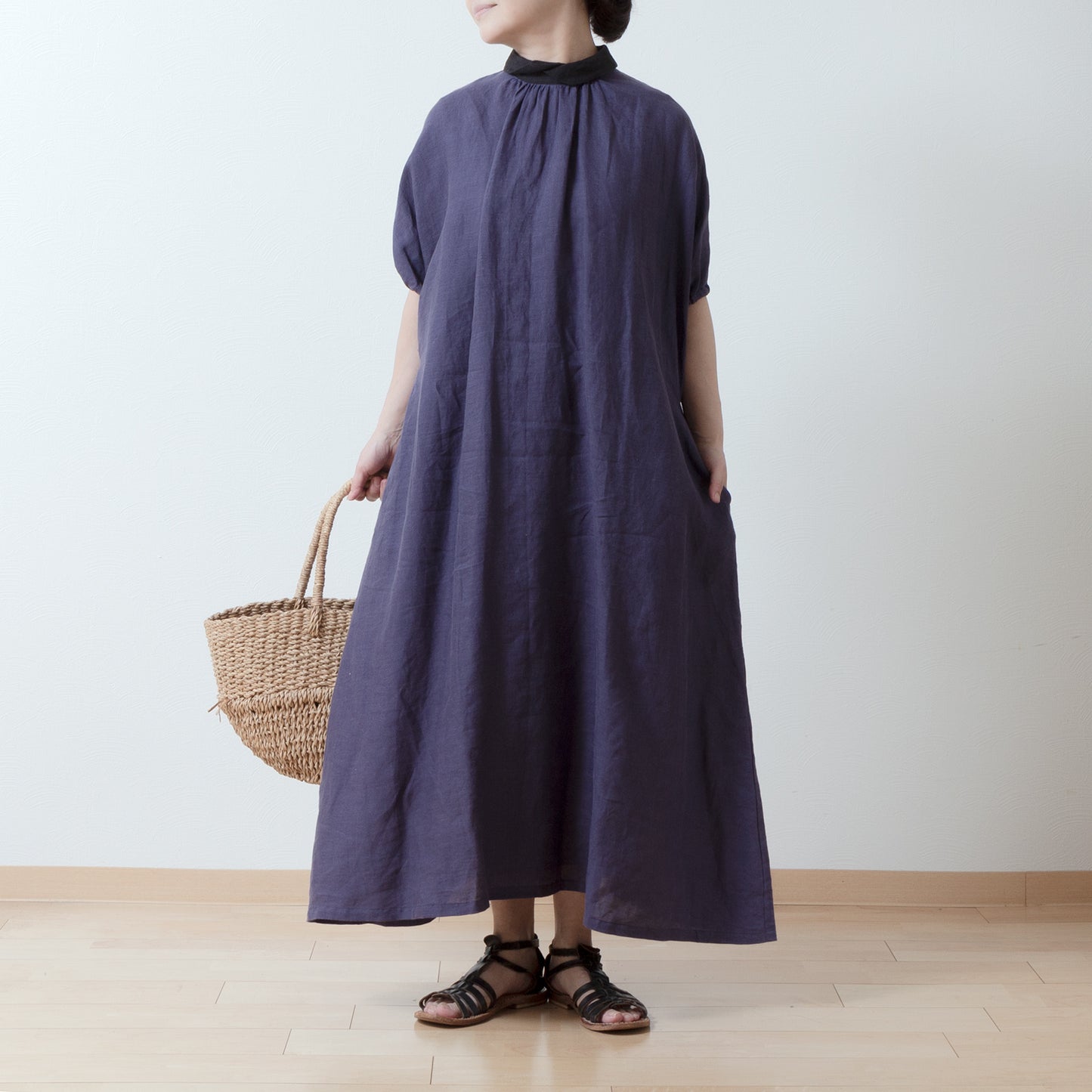 Clerical collar is elegant and cute for adults. Back covered button, voluminous 5/4 sleeve French linen A-line dress / Purple Navy Clerical
