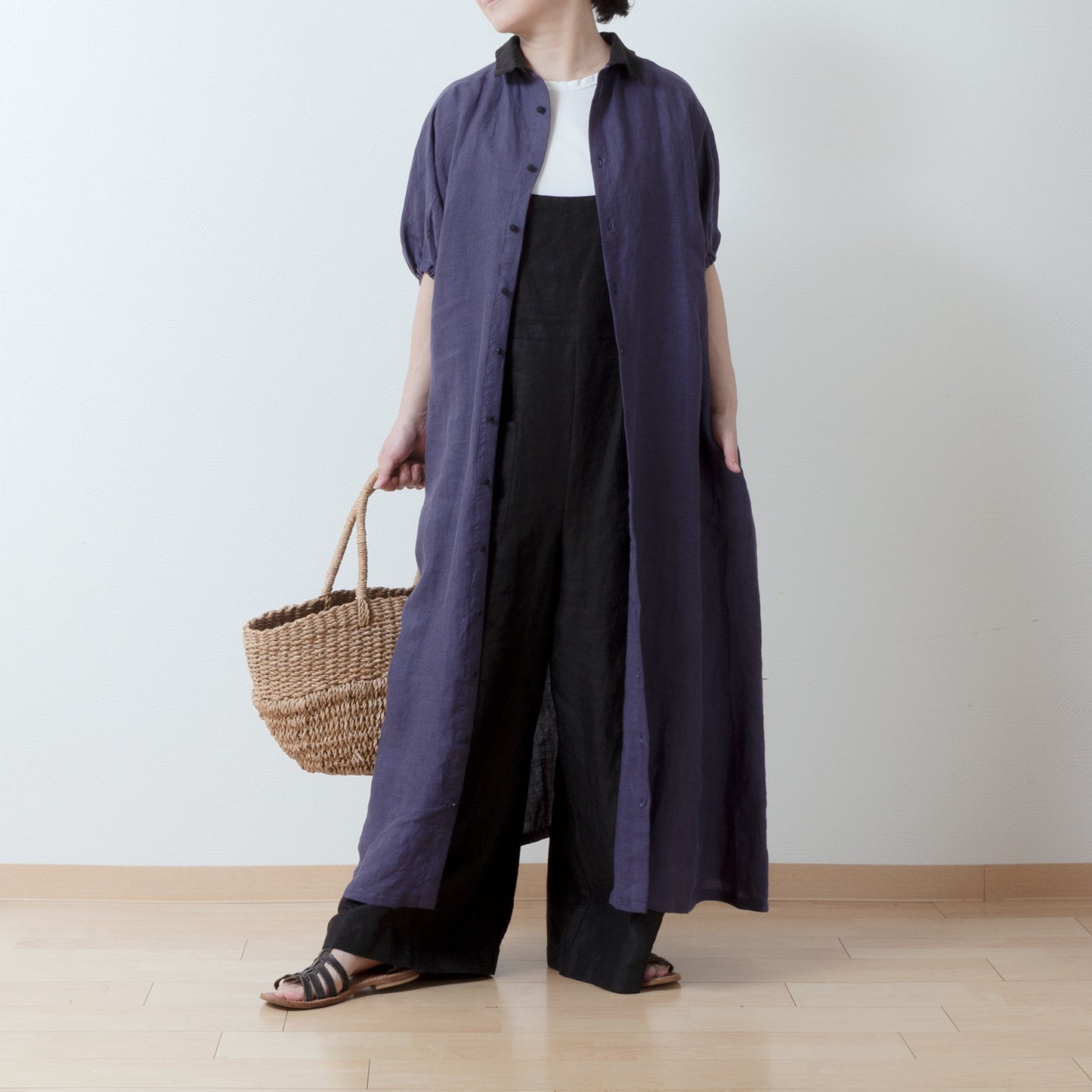 Clerical collar is elegant and cute for adults. Back covered button, voluminous 5/4 sleeve French linen A-line dress / Purple Navy Clerical