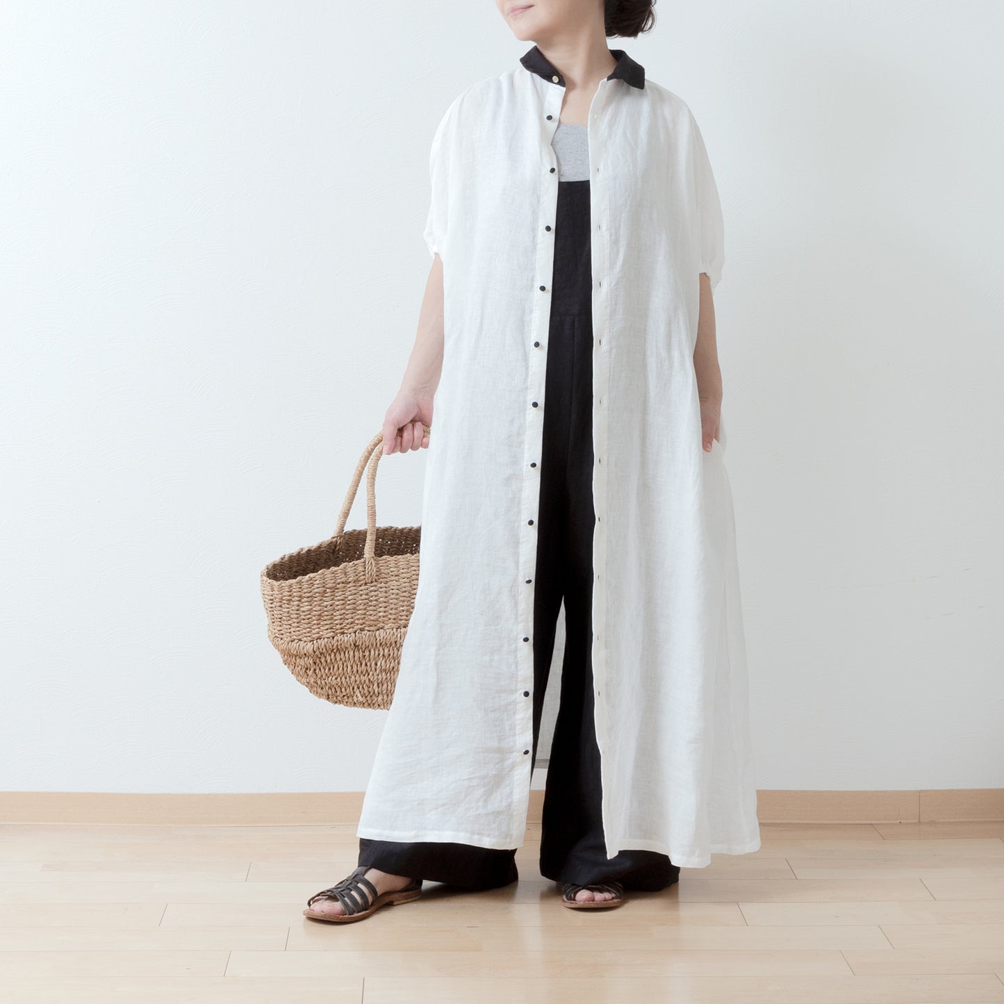 Clerical collar is elegant and cute for adults. Back covered button, voluminous 5/4 sleeve French linen A-line dress / White Clerical