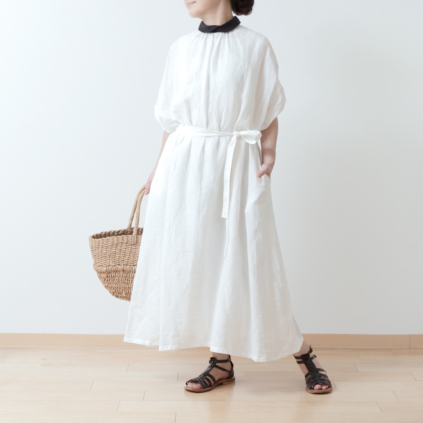 Clerical collar is elegant and cute for adults. Back covered button, voluminous 5/4 sleeve French linen A-line dress / White Clerical
