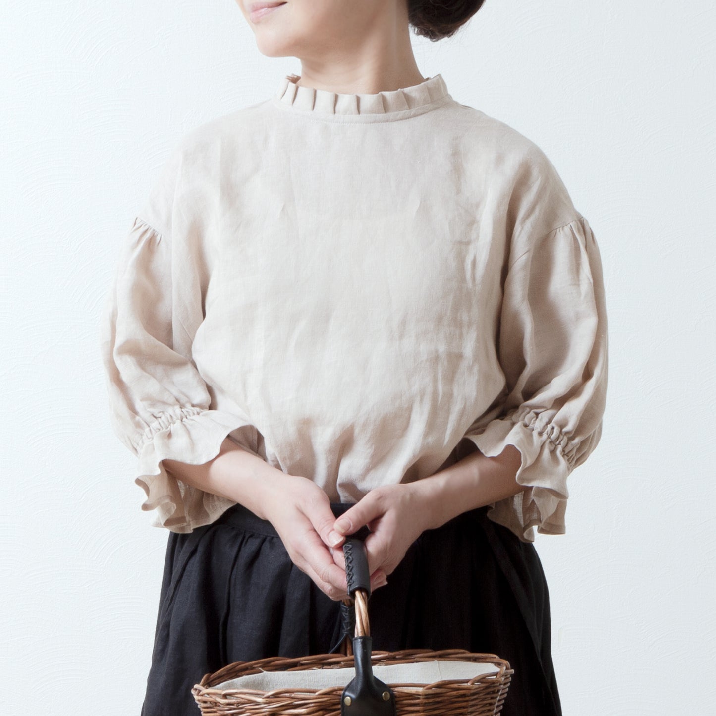 Elegant tuck frill collar *Perfect for ceremonies* Back covered button gathered sleeve linen blouse 5/8 sleeve/beige