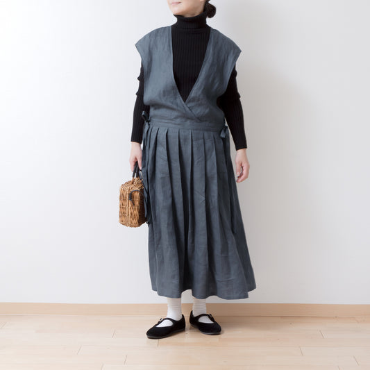 大人ガーリーなエプロンカシュクールワンピース-フレンチリネン/グレー