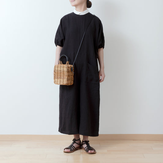 牧師領蝙蝠袖亞麻半袖連身衣/黑色