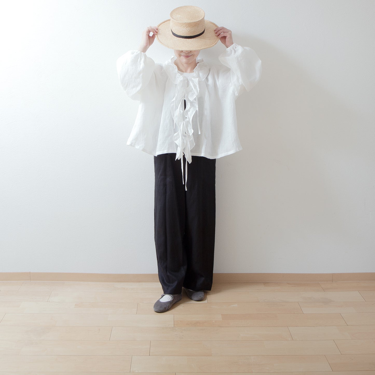 フリルカラーリネンブラウス/オフホワイト