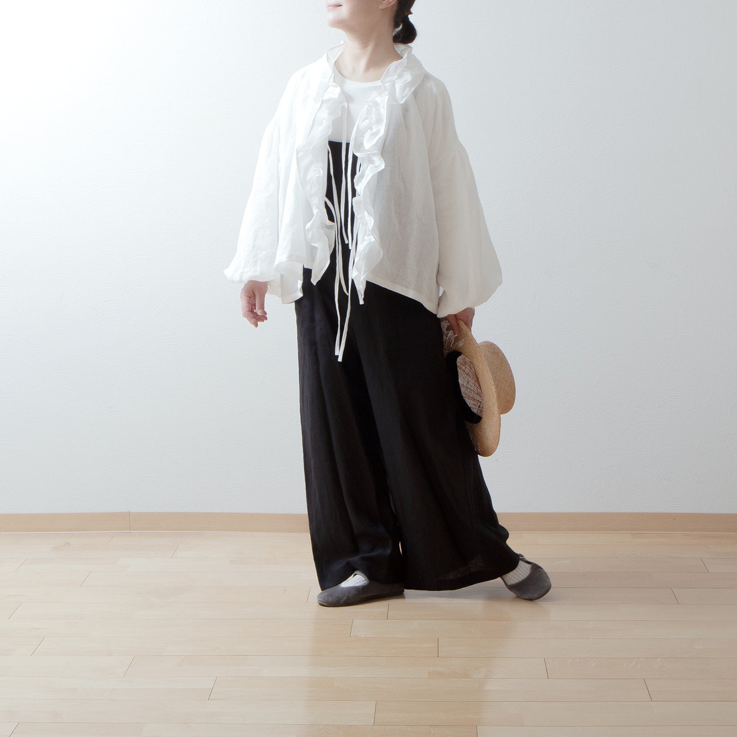 フリルカラーリネンブラウス/オフホワイト