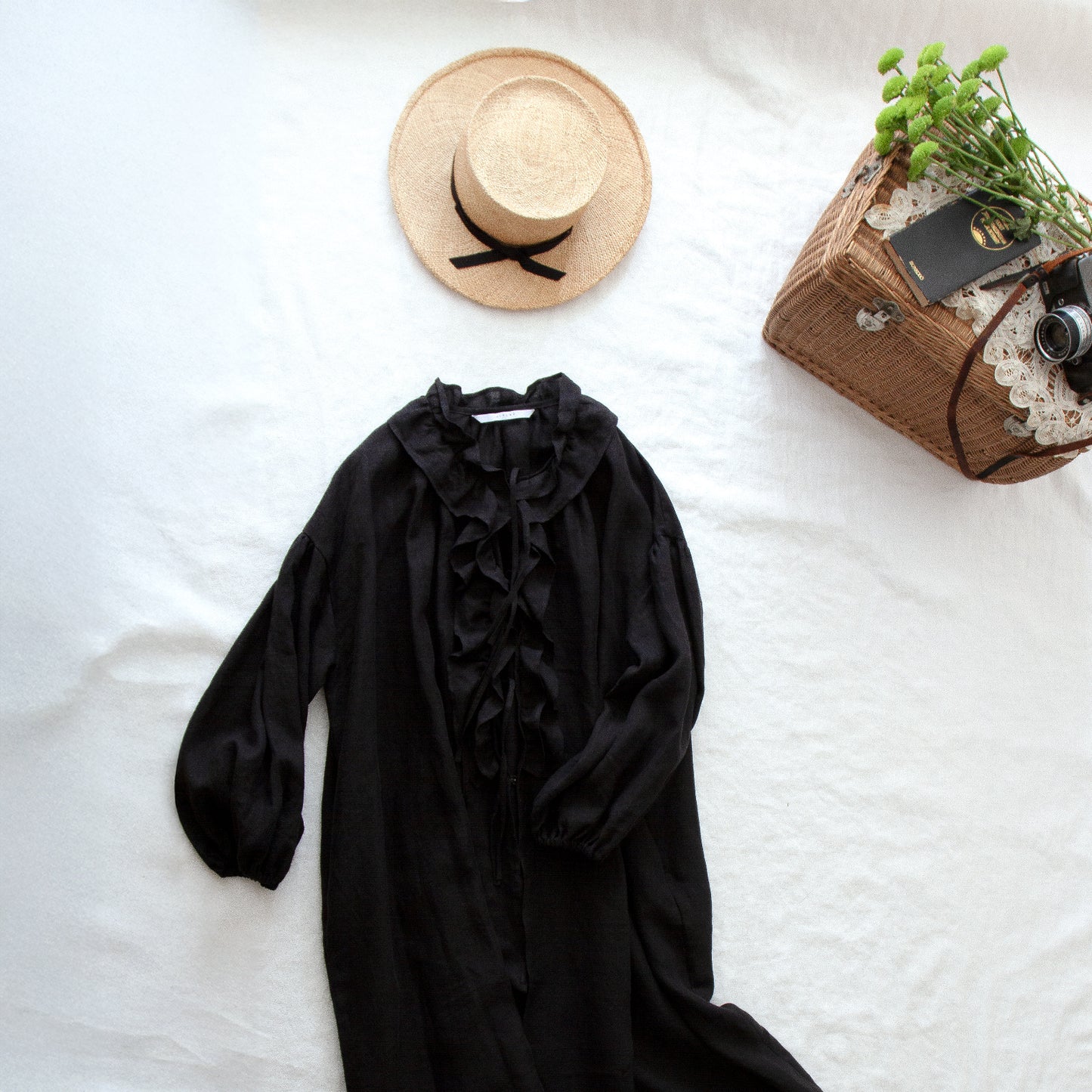 フリルカラーリネンワンピース/ブラック